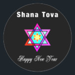 Sticker Rond Star juive Shana Tova<br><div class="desc">Le Shana Tova Jewish Star est décoré de vitraux de style hébraïque Star de David et de salutations ensoleillées pour une Bonne Année.</div>