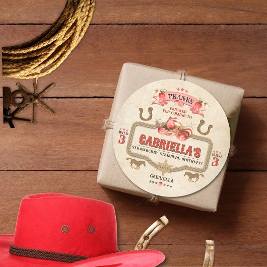 Sticker Rond Sticule d'anniversaire de fraises en stampède