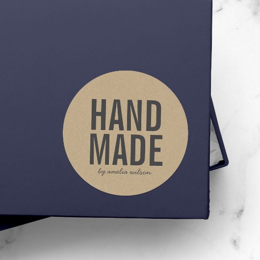 Sticker Rond Stylo Rustique Bold Faux Kraft fait main