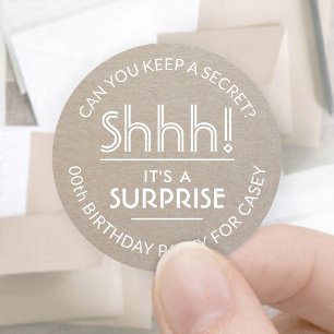 Sticker Rond Surprise fête d'anniversaire Simple Faux Kraft Pap
