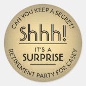 Sticker Rond Surprise Retraite Party Black and Gold Faux Foil (Devant)