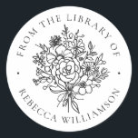 Sticker Rond Sweet Floral Modern de la bibliothèque de plaques<br><div class="desc">Ce design simple et sucré de la bibliothèque comprend un bouquet floral dessiné à la main, une typographie classique et une disposition circulaire. Le texte serif propre encercle les fleurs pour créer un cadre élégant. Un cadeau parfait pour les bibliothécaires, les enseignants ou tout amateur de livres. Une façon simple...</div>