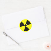 Sticker Rond Symbole de Radiation Trefoil (Enveloppe)