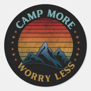 Sticker Rond T-Shirt CAMP PLUS D'INQUIÉTUDE MOINS
