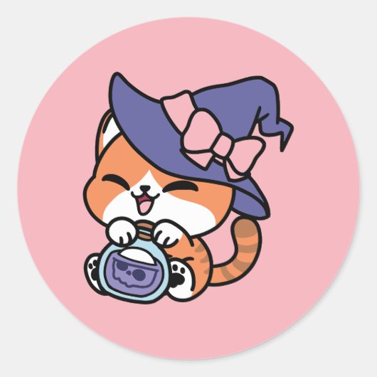 Sticker Rond Tabby Witch Brew – Joli design de chat d'Halloween (Devant)