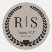 Sticker Rond Taupe Linen Brown Wedding Monogram Initials (Devant)