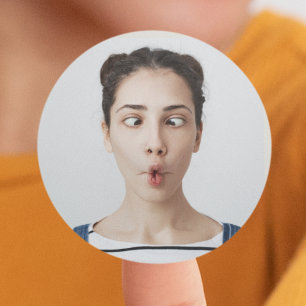 Sticker Rond Téléchargez votre selfie photo de visage drôle