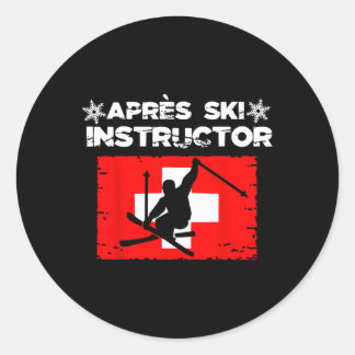 Sticker Rond Tenue de fête d'après-ski pour moniteur de ski