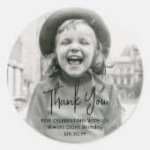 Sticker Rond TOUT Anniversaire Fête Chic Script Photo Merci (Devant)