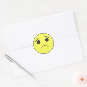 Sticker Rond Triste visage Emoticon humeur (Enveloppe)