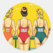 Trois pin-up girls de dos, humour de plage, drôle