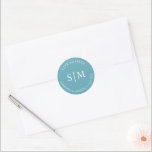 Sticker Rond Turquoise Blue Beach Wedding Monogrammed<br><div class="desc">Ces auto-collants de mariage présentent le nom de la mariée et du marié, les initiales monogrammées et la date du mariage en blanc sur une solide couleur bleu turquoise. Utilisez-les pour vos scellés d'enveloppe de mariage de plage. Pour voir les articles correspondants de Victoria Grigaliunas visitez DoTellABelle sur Zazzle à...</div>