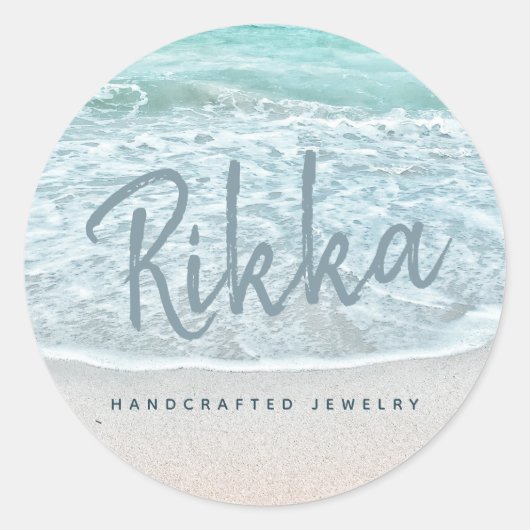 Sticker Rond Turquoise Ocean Sandy Beach Bijoux artisanaux (Devant)