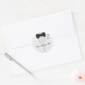 Sticker Rond Tuxedo blanc avec Cravate Bow noire Monogramme (Enveloppe)