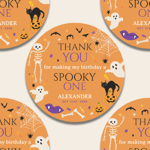Sticker Rond Un an Spooky Halloween 1er Anniversaire Merci Oran
