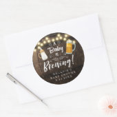 Sticker Rond Un Bébé brasse Baby shower Favoriser (Enveloppe)
