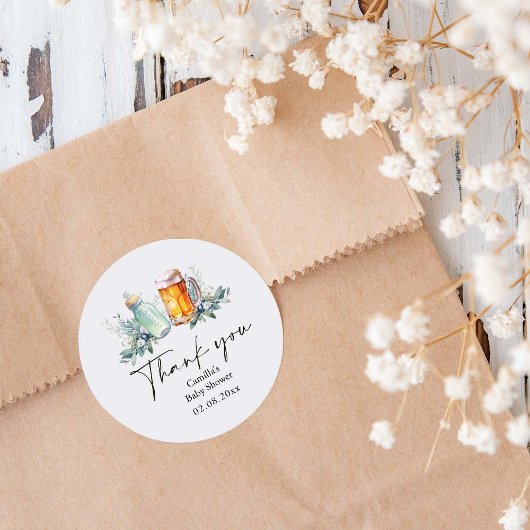 Sticker Rond Un bébé brasse du Merci de Baby shower