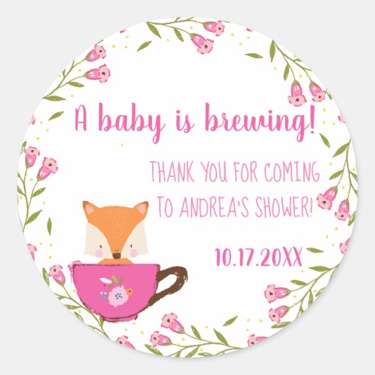 Sticker Rond Un bébé brasse rose Teacup Girl Douche (Devant)