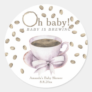 Sticker Rond Un bébé café est en train de mijoter Fête prénatal