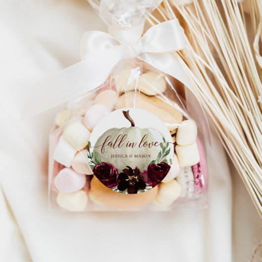 Sticker Rond Un Citrouille de Bourgogne rustique tombe amoureux