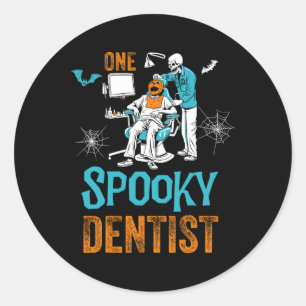 Sticker Rond Un Dentiste Éffrayant Craindre Dental Halloween Sq