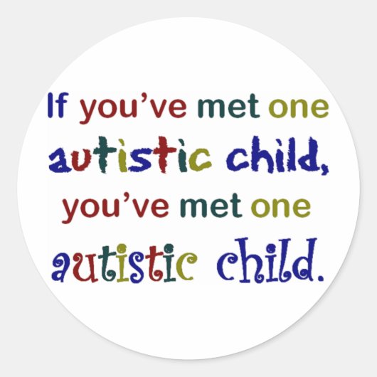 Sticker Rond Un enfant autiste (Devant)
