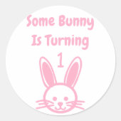 Sticker Rond Un Lapin Va Devenir Un Anniversaire (Devant)