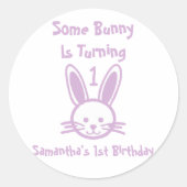 Sticker Rond Un Lapin Va Devenir Un Anniversaire (Devant)