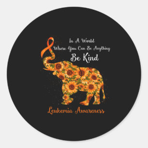 Sticker Rond Un Monde Où L'On Peut Être N'Importe Quoi Comme Un