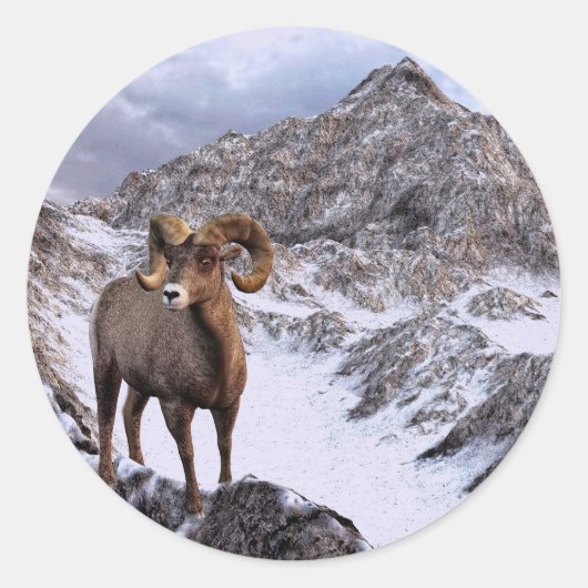 Sticker Rond Un mouton de Bighorn regarde dans la vallée (Devant)