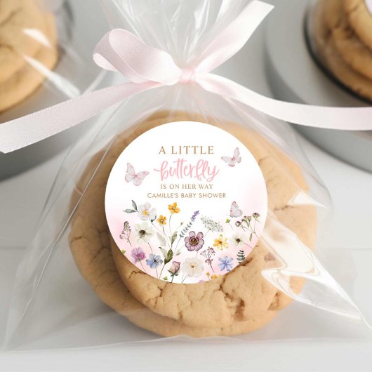 Sticker Rond Un petit baby shower de fille papillon