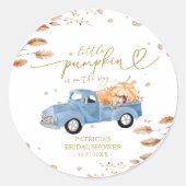 Sticker Rond Un Petit Citrouille Se Trouve Sur Le Chemin Du Bab (Devant)