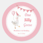Sticker Rond Une fille rose d'oie sotte Anniversaire (Devant)