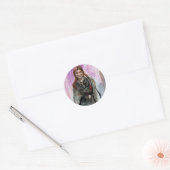 Sticker Rond Une fille souriante en noir (Enveloppe)