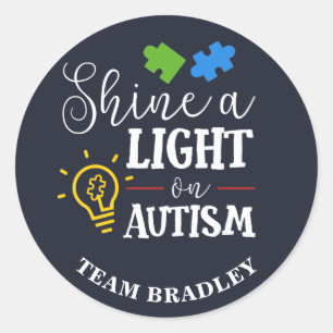 Sticker Rond Une lumière personnalisée sur l'autisme équipe de 