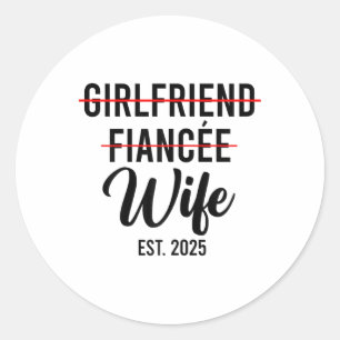Sticker Rond Une Petite Amie Femme Mariage Mariée Groom Est.