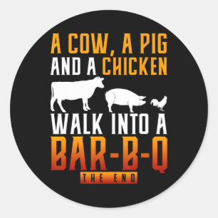 Sticker Rond Une vache un cochon et un poulet entrent dans un R