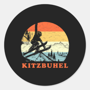 Sticker Rond Vacances de ski vintage enneigé à Ski Kitzbuhel, A