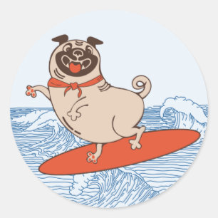 Sticker Rond Vague à cheval heureux chien de carlin sur la plan