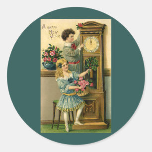 Sticker Rond Veille du Nouvel An Victorien Enfants et Horloge