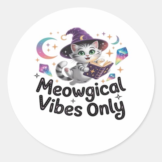 Sticker Rond Vibes Méowgiques Uniquement, Chat Kawaii Witch Flo (Devant)
