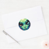Sticker Rond Visage Alien avec des planètes Réflexions dans les (Enveloppe)
