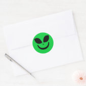 STICKER ROND VISAGE ALIEN VERT (Enveloppe)