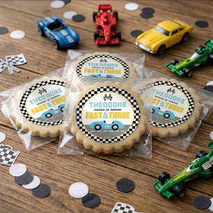 Sticker Rond Voiture de course Fast & Three Faveur de fête d'an