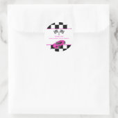 Sticker Rond Voiture de course rose | Parti Anniversaire de enf (Sac)