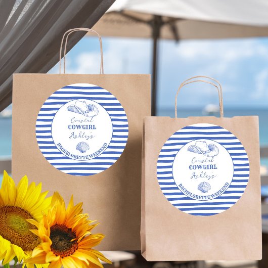 Sticker Rond Week-end de bachelorette de cowgirl côtière imprim