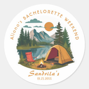 Sticker Rond Week-end entre filles en camping simple avant le m