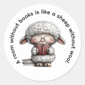 Sticker Rond Whimsical Cute Sheep Reading a Book (Devant)