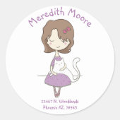 Sticker Rond Whimsical Girl With Cat Adresse de retour Sceau (Devant)
