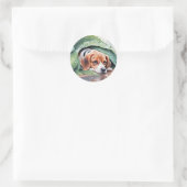 Sticker Rond Whimsical Rainy Day Leaf Beagle de couverture (Sac)